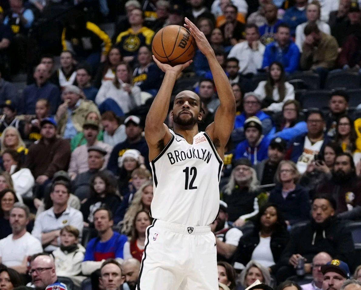 欧超杯赛程吃紧；布鲁克林篮网加时末段防线松动；压力陡增；轮换策略成焦点(欧超杯历届冠军及比分)