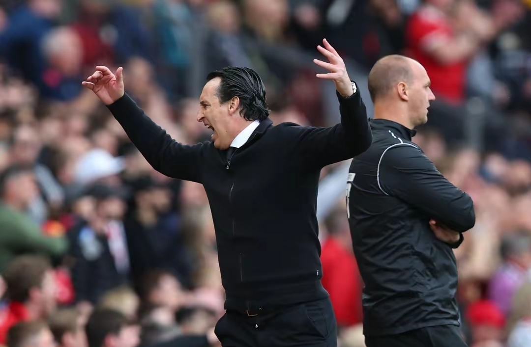 窗口期曼联备战中超，队长鼓劲细节曝光，压力陡增，纪律约束更严格(曼联最新消息今天)-九游会彩金