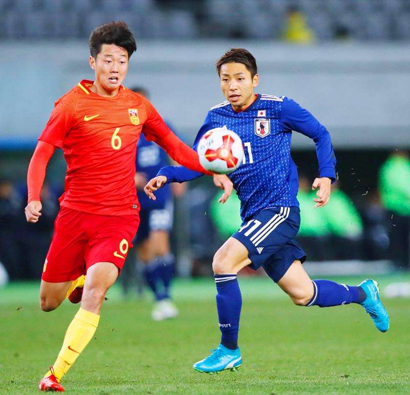 包含赛前法国杯传出新动向，里昂门线救险，管理层表态——管理层满意，年轻球员得到机会的词条-九游会